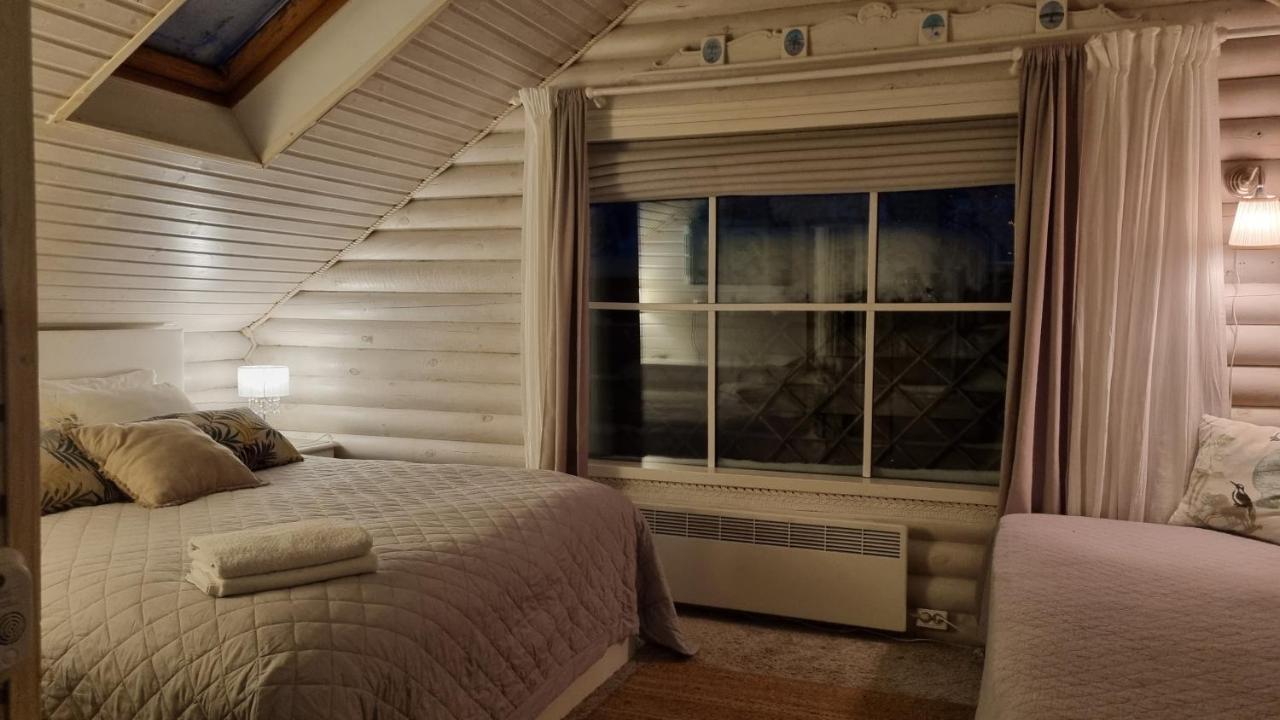 Guesthouse Delisa ปาร์นู ภายนอก รูปภาพ
