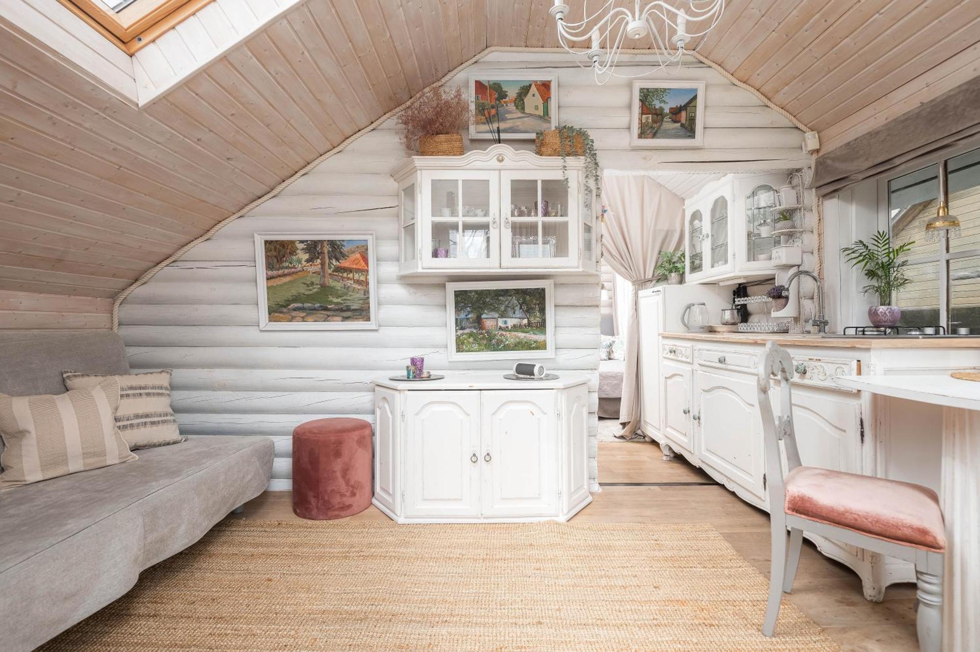 Guesthouse Delisa ปาร์นู ภายนอก รูปภาพ